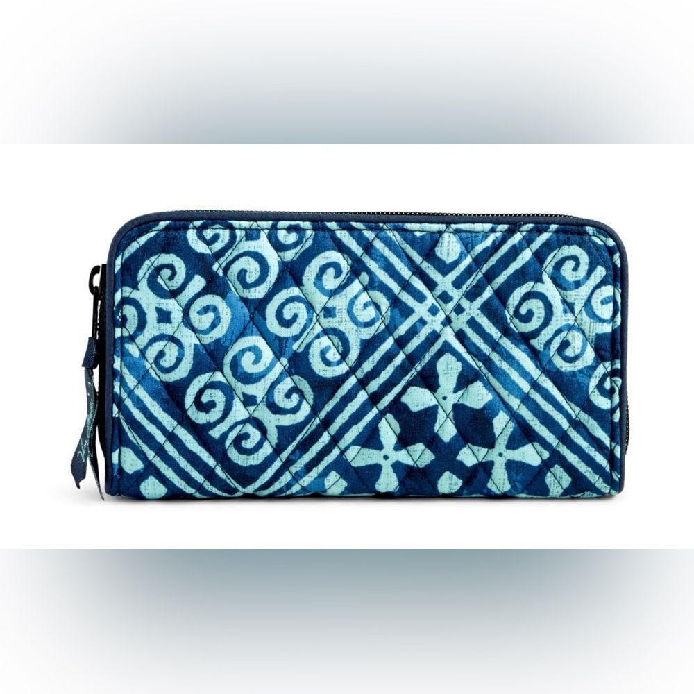 VB RFID Signature Cotton Navy Light Blue Cuban Tiles Georgia Wallet